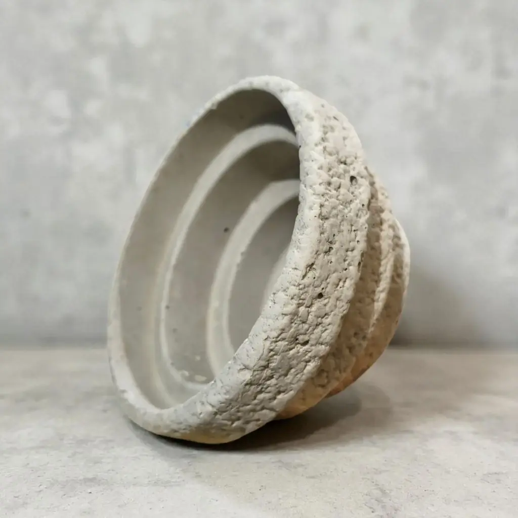 The Tread- 4.5"x4.5"x2.5" I Stepped Planter I Steeped design I Rough stoned texture.